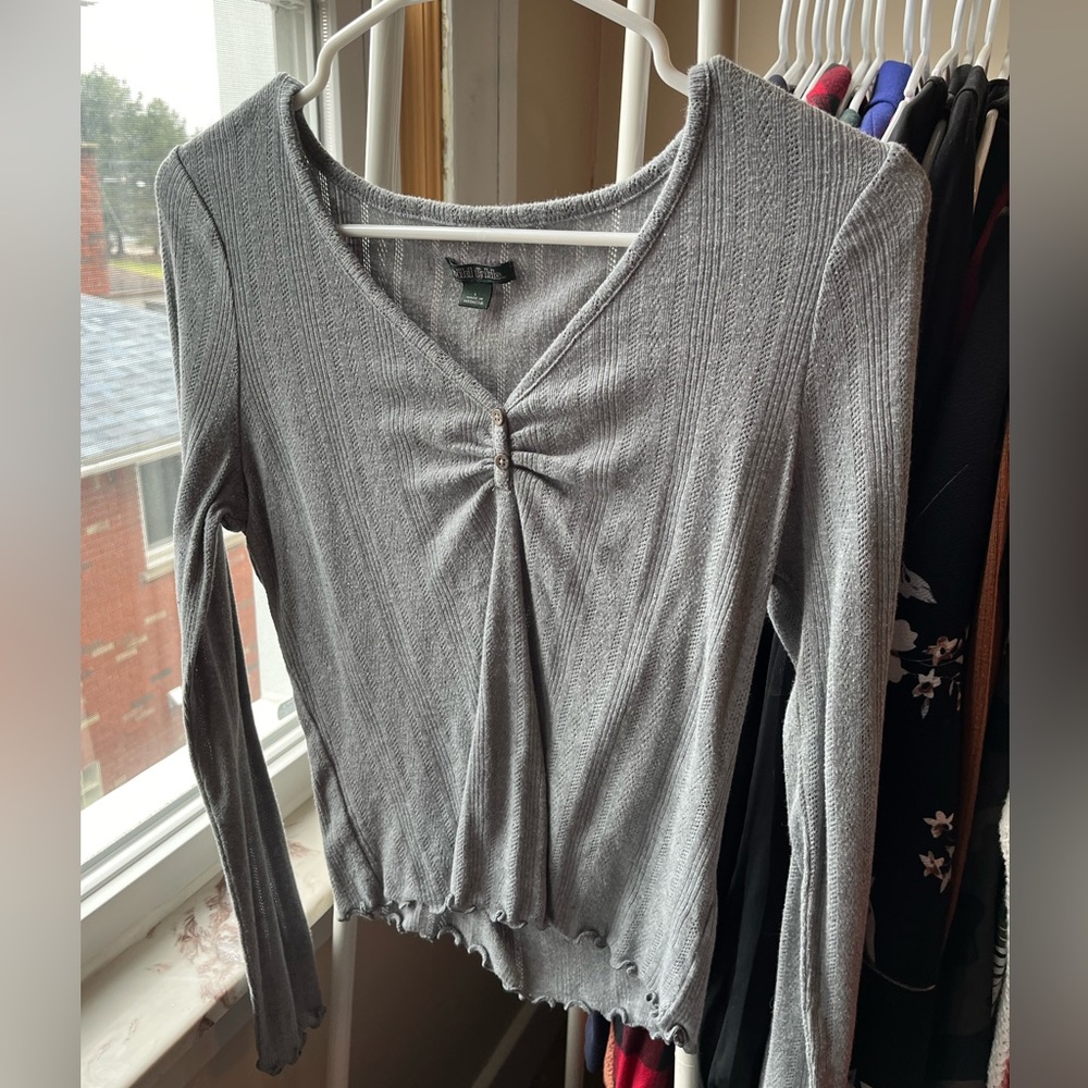 Wild fable - gray long sleeved shirt - size large